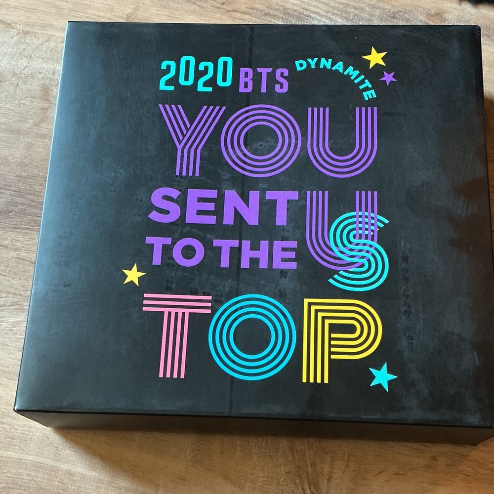 BNIB 2020 BTS Dynamite You Sent Us to the Top Towel Set
